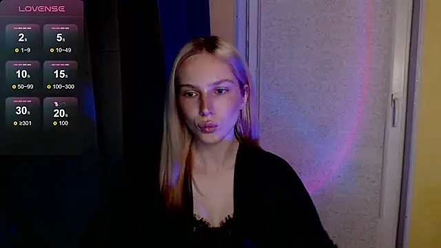 MichelleVelour online show from 05-12-26, 05:54