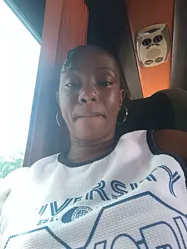 sandycollens  online show from 05-29-26, 03:54