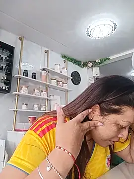 Snapshot of katialatimaecha chatting on 06-17-26, 03:13 katialatimaecha online show from 06-17-26, 03:13