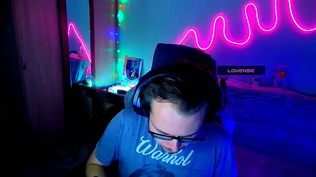 MeLanXolik online show from 06-03-26, 08:25