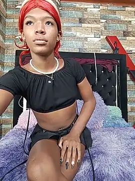 Snapshot of Liss_Love1 chatting on 06-18-26, 08:57 Liss Love1 online show from 06-18-26, 08:57