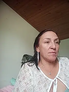 Snapshot of dangerous_milf chatting on 07-25-26, 04:26 dangerous milf online show from 07-25-26, 04:26
