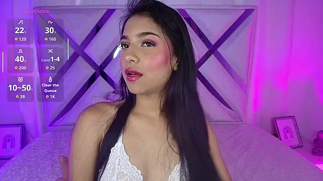 Snapshot of thalia_gomez__ chatting on 06-05-26, 08:25 thalia gomez online show from 06-05-26, 08:25