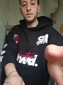 VincentZe99 online show from 05-15-26, 01:40