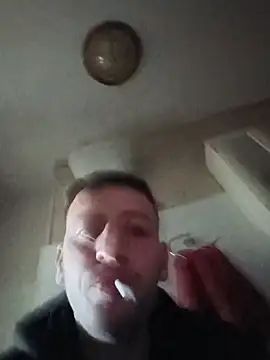 Snapshot of VincentZe99 chatting on 05-25-26, 04:51 VincentZe99 online show from 05-25-26, 04:51