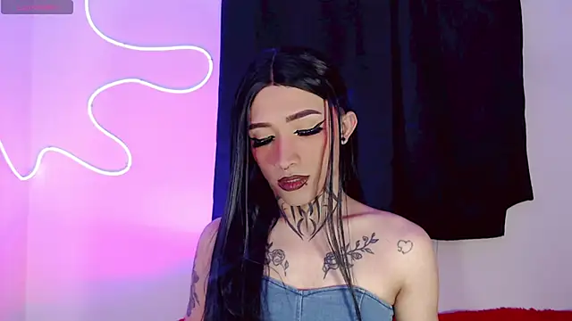 Snapshot of antonella_rangel chatting on 05-10-26, 04:28 antonella rangel online show from 05-10-26, 04:28