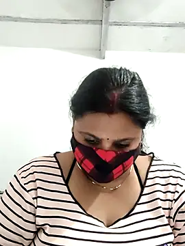 Snapshot of Your-Cherry chatting on 07-02-26, 03:45 Your-Cherry online show from 07-02-26, 03:45