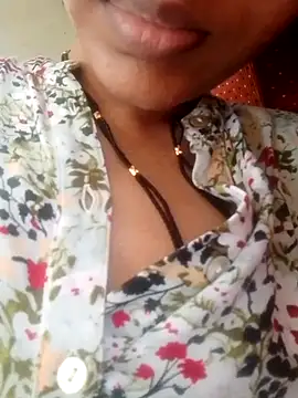 Snapshot of ayanloveannu chatting on 07-10-26, 04:39 ayanloveannu online show from 07-10-26, 04:39