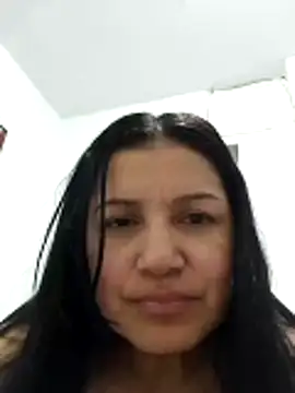Snapshot of Casandra_inthemorning chatting on 05-14-26, 04:41 Casandra inthemorning online show from 05-14-26, 04:41