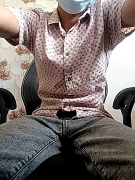 Snapshot of BlackkCrab chatting on 05-16-26, 07:38 BlackkCrab online show from 05-16-26, 07:38