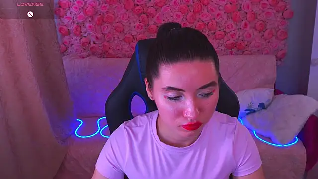 Lola Leeee online show from 05-12-26, 12:57