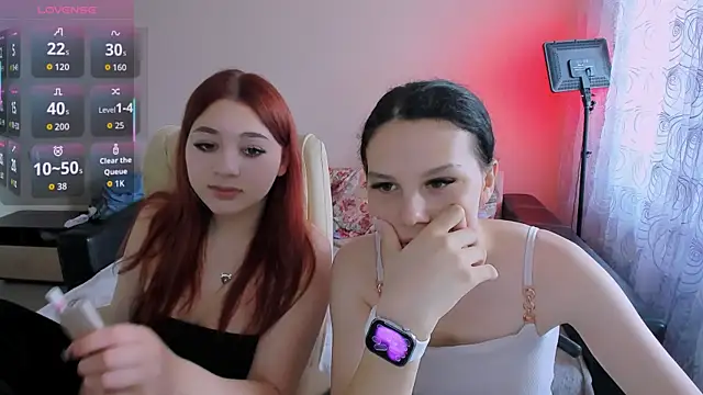 Snapshot of Adelina_xxx chatting on 06-10-26, 10:47 Adelina xxx online show from 06-10-26, 10:47