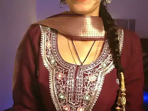 Snapshot of Moksha_ chatting on 06-30-26, 08:59 Moksha online show from 06-30-26, 08:59