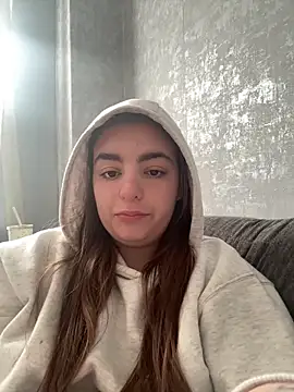 Snapshot of LexiXXoo chatting on 05-15-26, 07:37 LexiXXoo online show from 05-15-26, 07:37