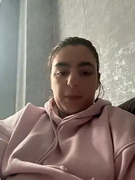 Snapshot of LexiXXoo chatting on 05-19-26, 08:09 LexiXXoo online show from 05-19-26, 08:09