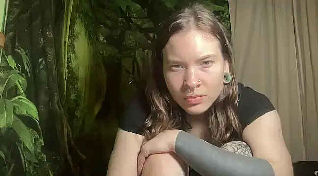mo0ngoddess online show from 01-11-25, 11:34