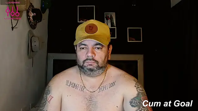 Snapshot of perverseveteranmanxxx chatting on 01-11-25, 05:41 perverseveteranmanxxx online show from 01-11-25, 05:41