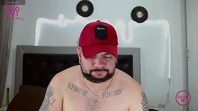 Snapshot of perverseveteranmanxxx chatting on 09-10-25, 01:55 perverseveteranmanxxx online show from 09-10-25, 01:55