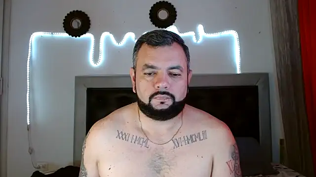 Snapshot of perverseveteranmanxxx chatting on 10-04-25, 02:37 perverseveteranmanxxx online show from 10-04-25, 02:37