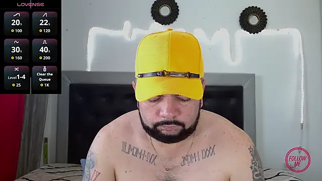 Snapshot of perverseveteranmanxxx chatting on 10-05-25, 09:24 perverseveteranmanxxx online show from 10-05-25, 09:24