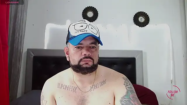 Snapshot of perverseveteranmanxxx chatting on 11-10-25, 03:22 perverseveteranmanxxx online show from 11-10-25, 03:22