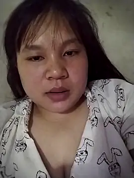 Snapshot of lybaby11 chatting on 05-16-26, 05:23 lybaby11 online show from 05-16-26, 05:23