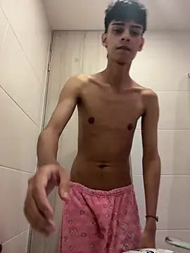 GhostBoyX66 online show from 05-18-26, 05:02