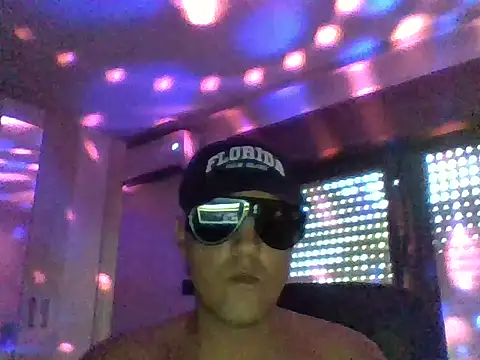 crystal 303matt online show from 07-29-26, 04:16