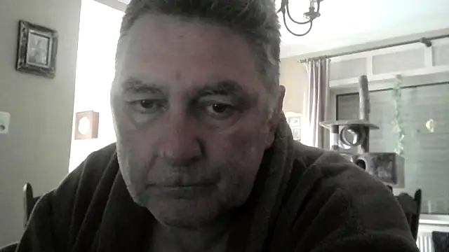 edje59a online show from 04-09-26, 06:52