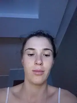 Snapshot of BarniLilit chatting on 06-15-26, 08:22 BarniLilit online show from 06-15-26, 08:22