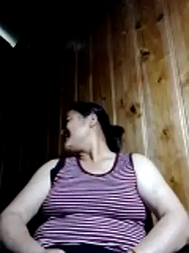 Snapshot of Blowjob0100 chatting on 06-18-26, 12:33 Blowjob0100 online show from 06-18-26, 12:33