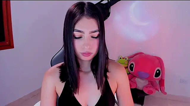 Scarleth Ferrec online show from 05-31-26, 07:37