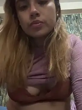 BabyCinnamon1 online show from 05-14-26, 04:19