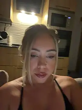 noraheaven online show from 05-14-26, 07:31