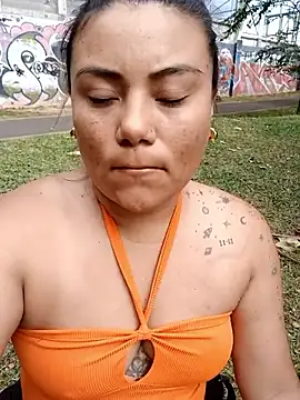 Sexy macarena outdoors online show from 05-23-26, 08:46
