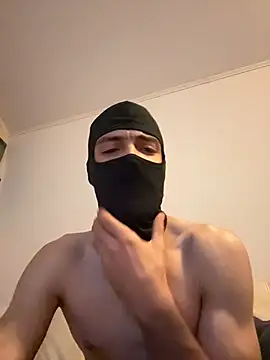 Snapshot of Z-man- chatting on 05-12-26, 01:14 Z-man- online show from 05-12-26, 01:14