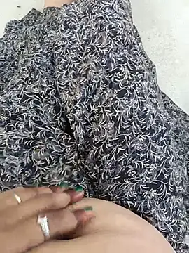 Snapshot of Cut_lady234 chatting on 06-09-26, 01:28 Cut lady234 online show from 06-09-26, 01:28