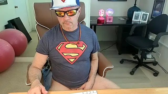 Snapshot of hotdadbod chatting on 02-26-26, 09:25 hotdadbod online show from 02-26-26, 09:25