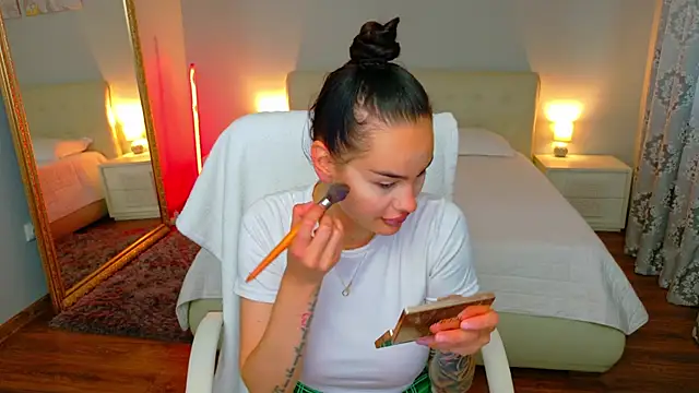 Snapshot of BabyyGirll_ chatting on 05-28-26, 03:48 BabyyGirll online show from 05-28-26, 03:48