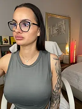 Snapshot of BabyyGirll_ chatting on 06-18-26, 09:14 BabyyGirll online show from 06-18-26, 09:14