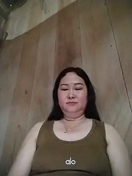 Snapshot of Full039 chatting on 05-15-26, 05:36 Full039 online show from 05-15-26, 05:36