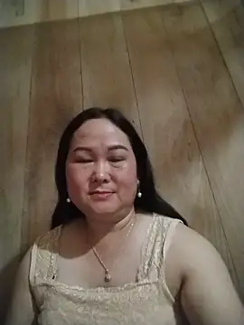Snapshot of Full039 chatting on 05-18-26, 02:01 Full039 online show from 05-18-26, 02:01