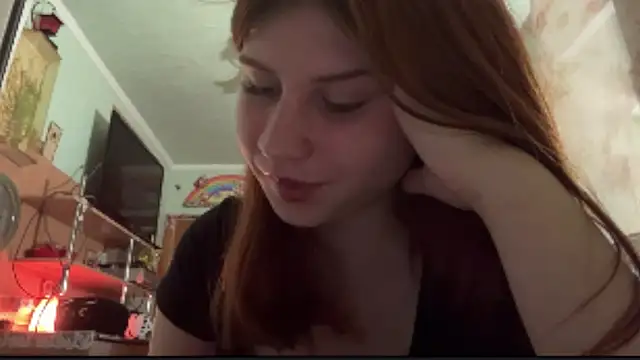 Snapshot of EmmaLovelyBB chatting on 05-13-26, 07:55 EmmaLovelyBB online show from 05-13-26, 07:55