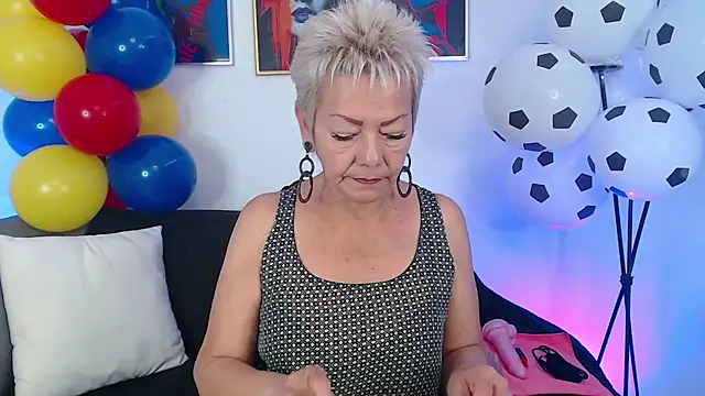 Jacky Smith1 online show from 07-06-26, 02:47