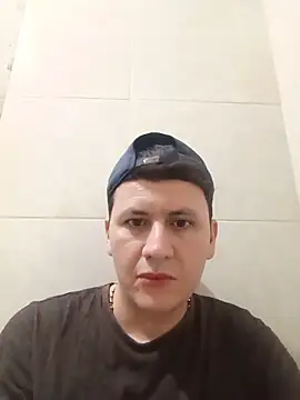 Snapshot of Maduro-Mariquita chatting on 05-18-26, 05:24 Maduro-Mariquita online show from 05-18-26, 05:24