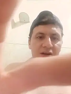 Snapshot of Maduro-Mariquita chatting on 06-12-26, 01:59 Maduro-Mariquita online show from 06-12-26, 01:59