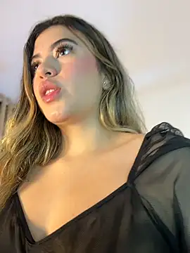 Snapshot of Vicky_Rico_ chatting on 06-05-26, 04:08 Vicky Rico online show from 06-05-26, 04:08