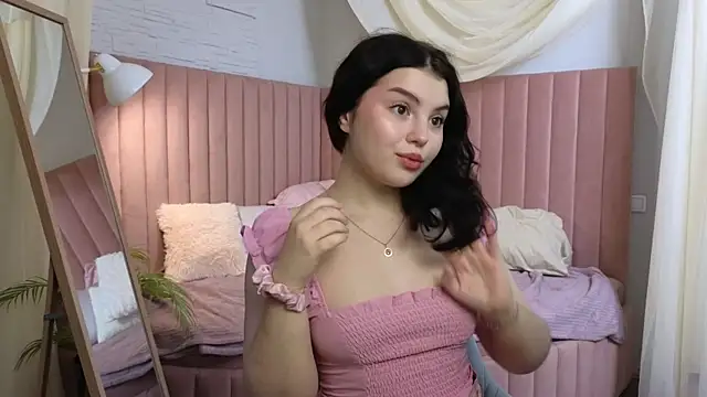 Snapshot of lollyy_pop chatting on 05-28-26, 01:25 lollyy pop online show from 05-28-26, 01:25