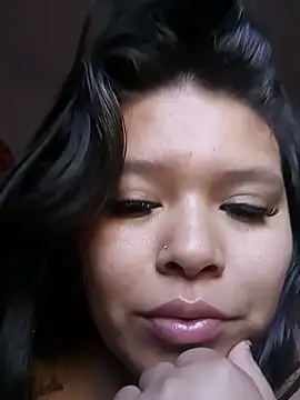 Snapshot of TU-TENTACION-FAVORITA28 chatting on 06-24-26, 01:10 TU-TENTACION-FAVORITA28 online show from 06-24-26, 01:10