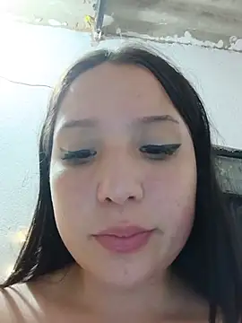 Snapshot of mileidy0106 chatting on 06-11-26, 02:53 mileidy0106 online show from 06-11-26, 02:53